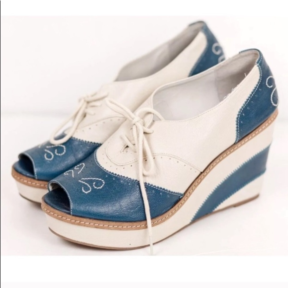 Classic Two-Tone Blue and Cream Wedge Oxford Peep-Toe